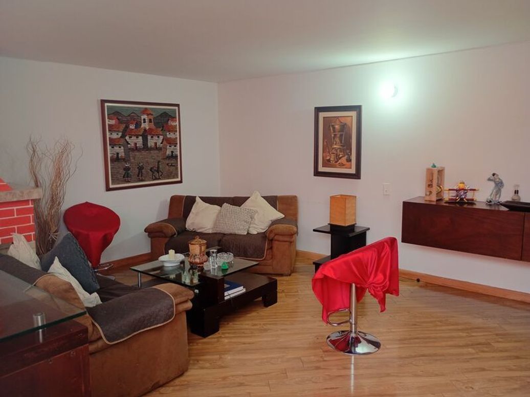 Casa de 3 alcobas en venta en El Contador, Bogotá, 180 m² · foto 8 de 20