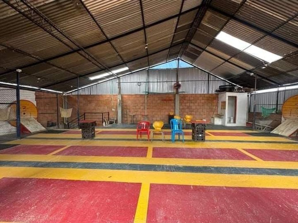 Casa de 3 alcobas en venta en Villa Elisa, Bogotá, 300 m² · foto 9 de 20