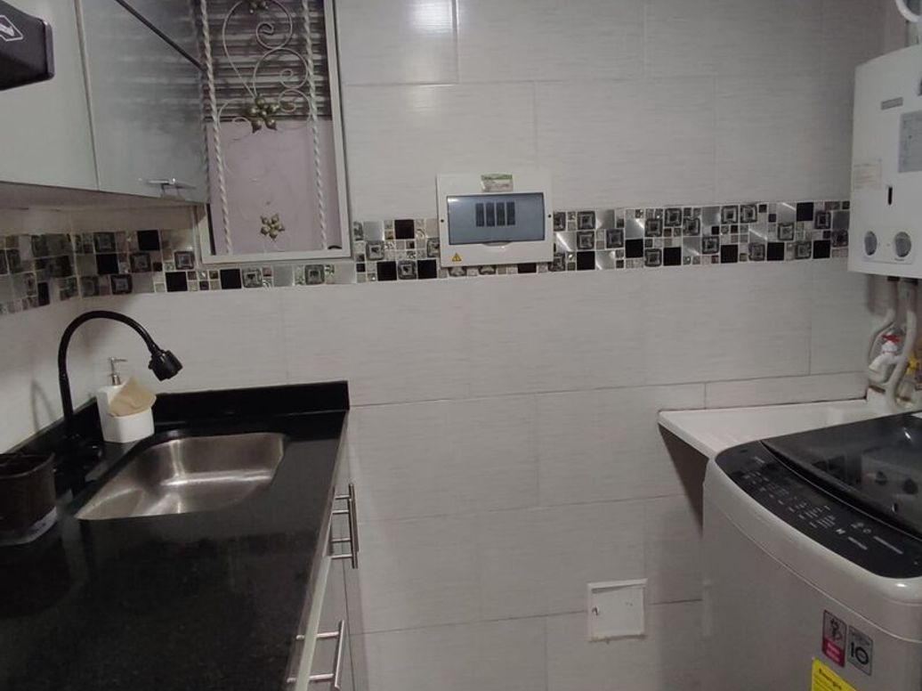 Apartamento de 2 alcobas en venta en Isla Del Sol, Bogotá, 41 m² · foto 3 de 9
