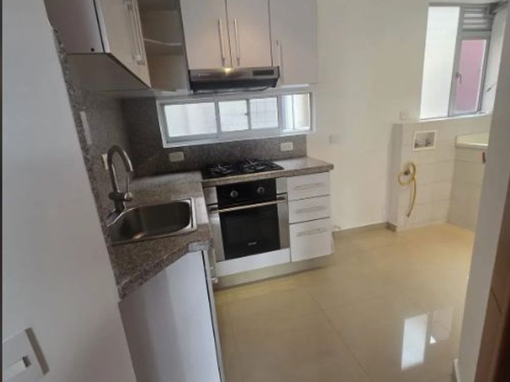 Apartaestudio en venta en Los Cedritos, Bogotá, 43 m² · foto 9 de 18