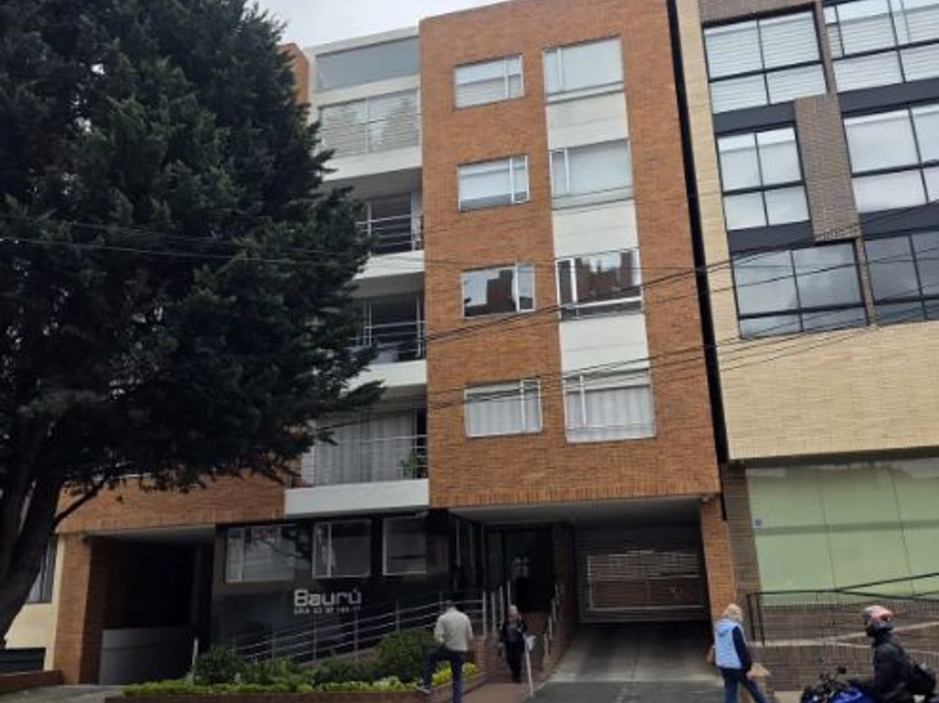 Apartaestudio en venta en Los Cedritos, Bogotá, 43 m² · foto 2 de 18
