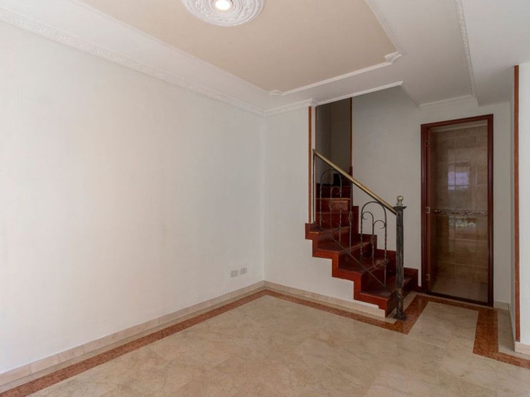 Casa de 3 alcobas en venta en Cr Versalles Real Et. Ii, Bogotá, 113 m² · foto 4 de 19