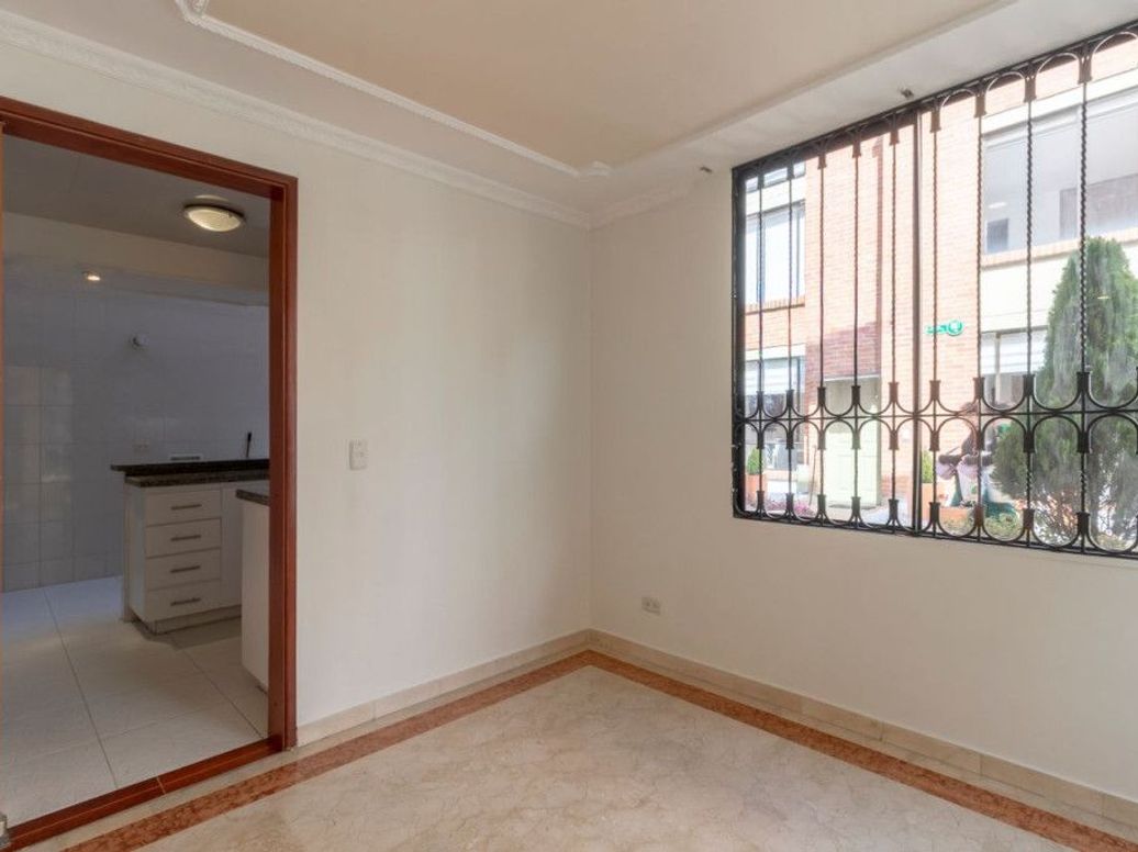 Casa de 3 alcobas en venta en Cr Versalles Real Et. Ii, Bogotá, 113 m² · foto 2 de 19