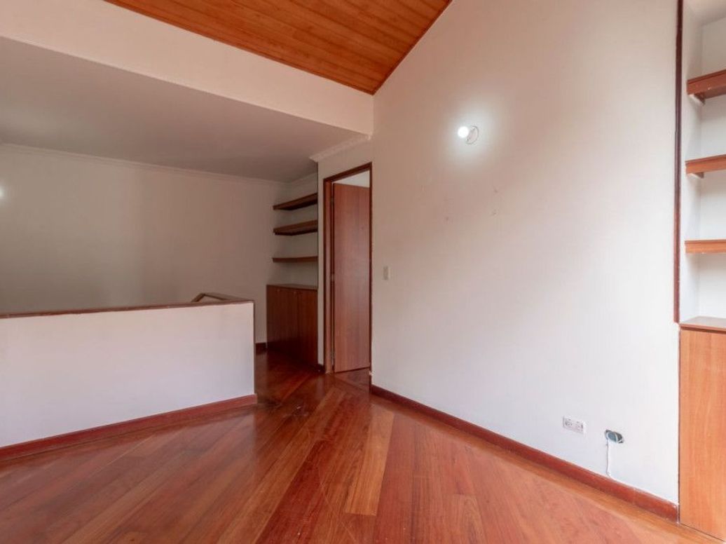 Casa de 3 alcobas en venta en Cr Versalles Real Et. Ii, Bogotá, 113 m² · foto 13 de 19