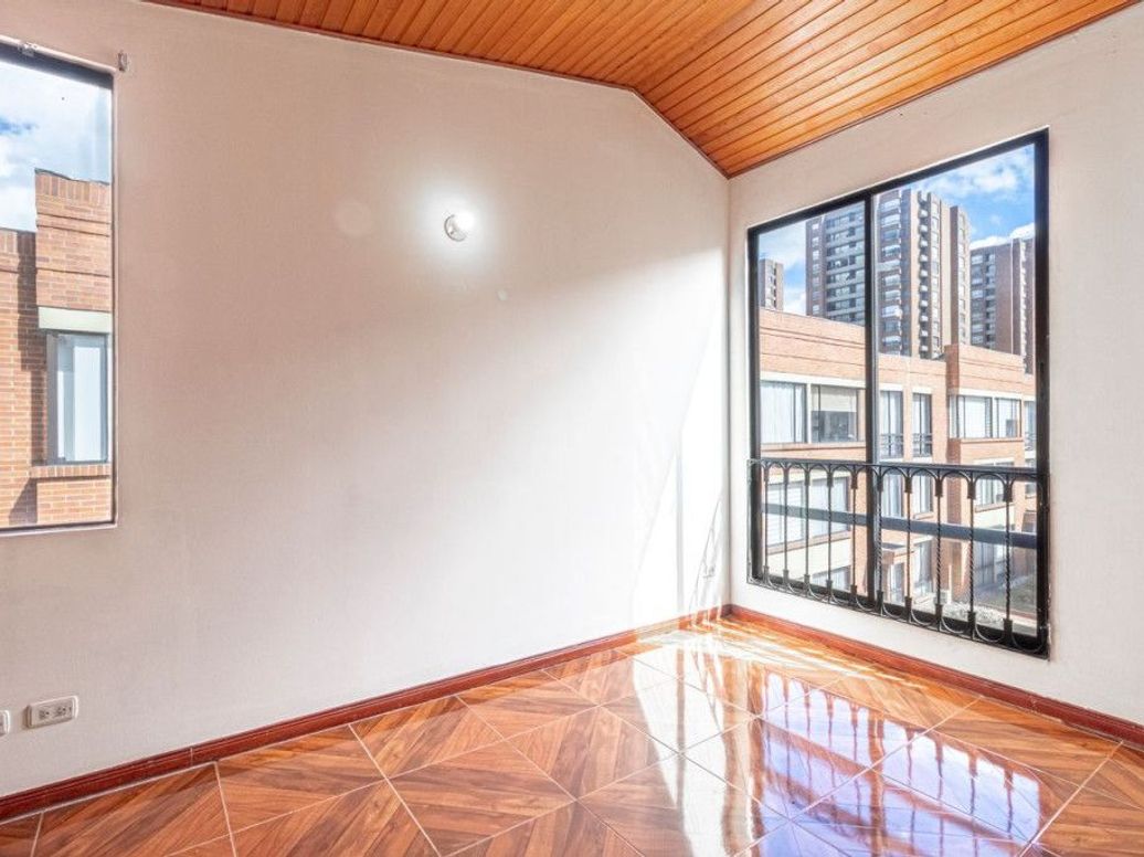 Casa de 3 alcobas en venta en Cr Versalles Real Et. Ii, Bogotá, 113 m² · foto 14 de 19