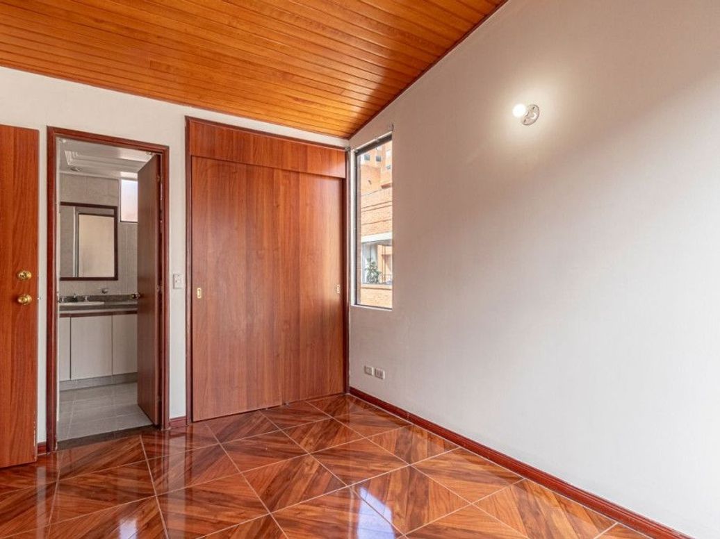Casa de 3 alcobas en venta en Cr Versalles Real Et. Ii, Bogotá, 113 m² · foto 15 de 19