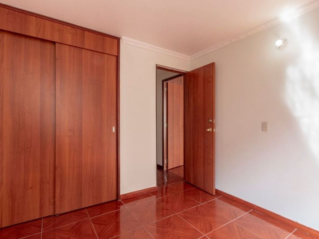 Casa de 3 alcobas en venta en Cr Versalles Real Et. Ii, Bogotá, 113 m² · foto 11 de 19