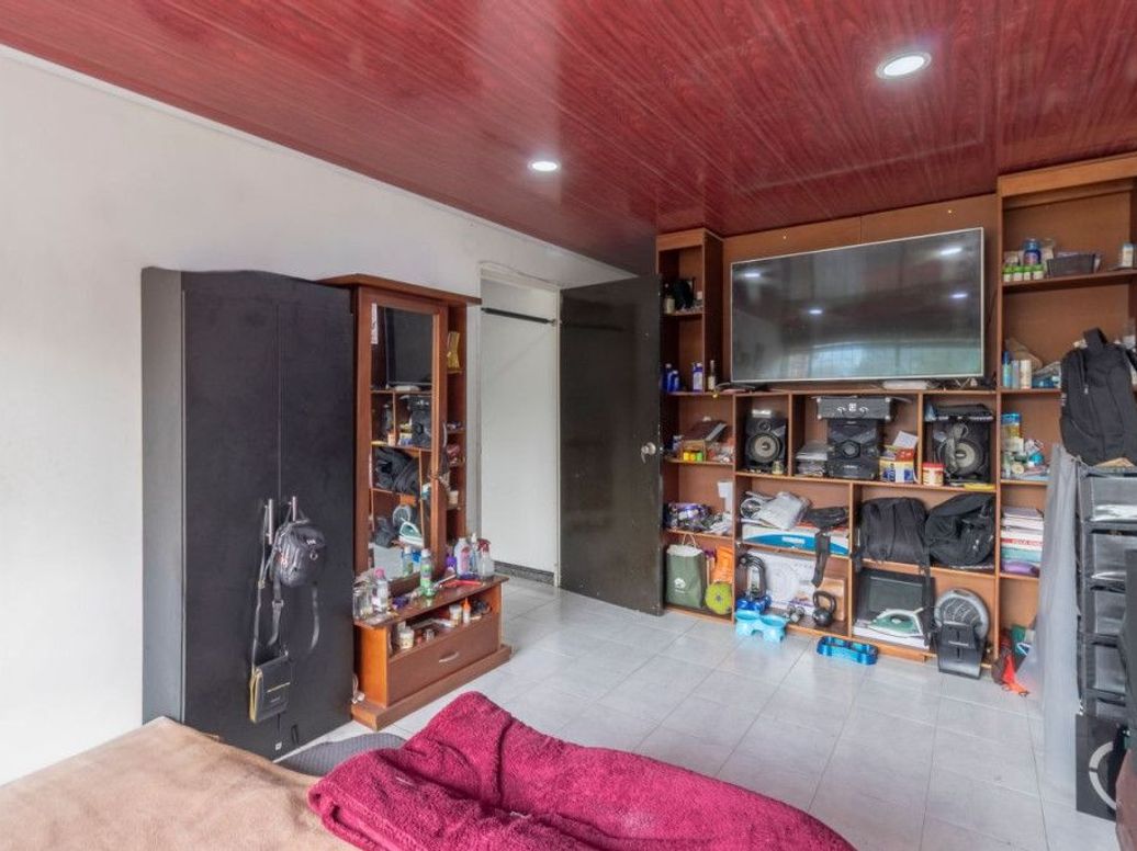 Casa de 5 alcobas en venta en La Patria, Bogotá, 186 m² · foto 12 de 20