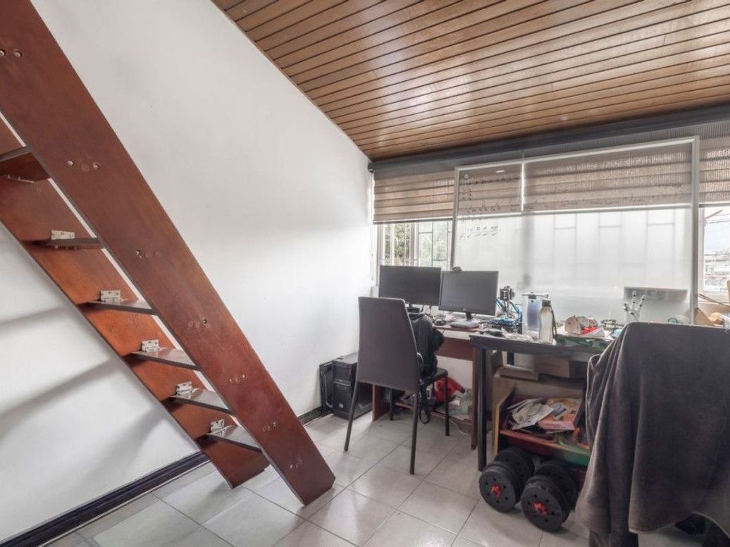 Casa de 5 alcobas en venta en La Patria, Bogotá, 186 m² · foto 15 de 20