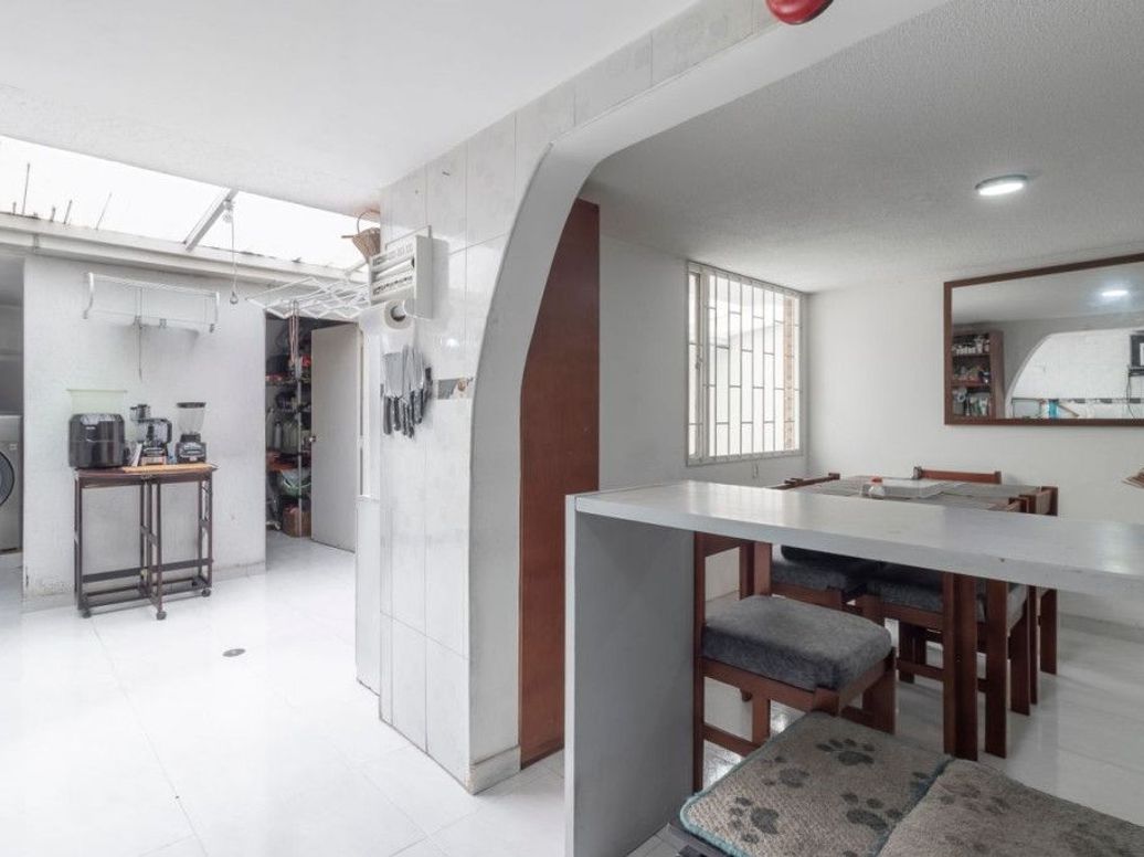 Casa de 5 alcobas en venta en La Patria, Bogotá, 186 m² · foto 7 de 20