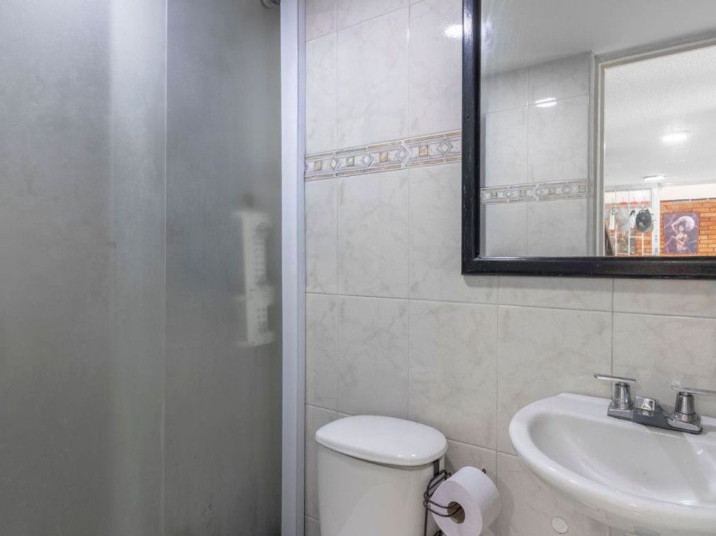 Casa de 5 alcobas en venta en La Patria, Bogotá, 186 m² · foto 8 de 20