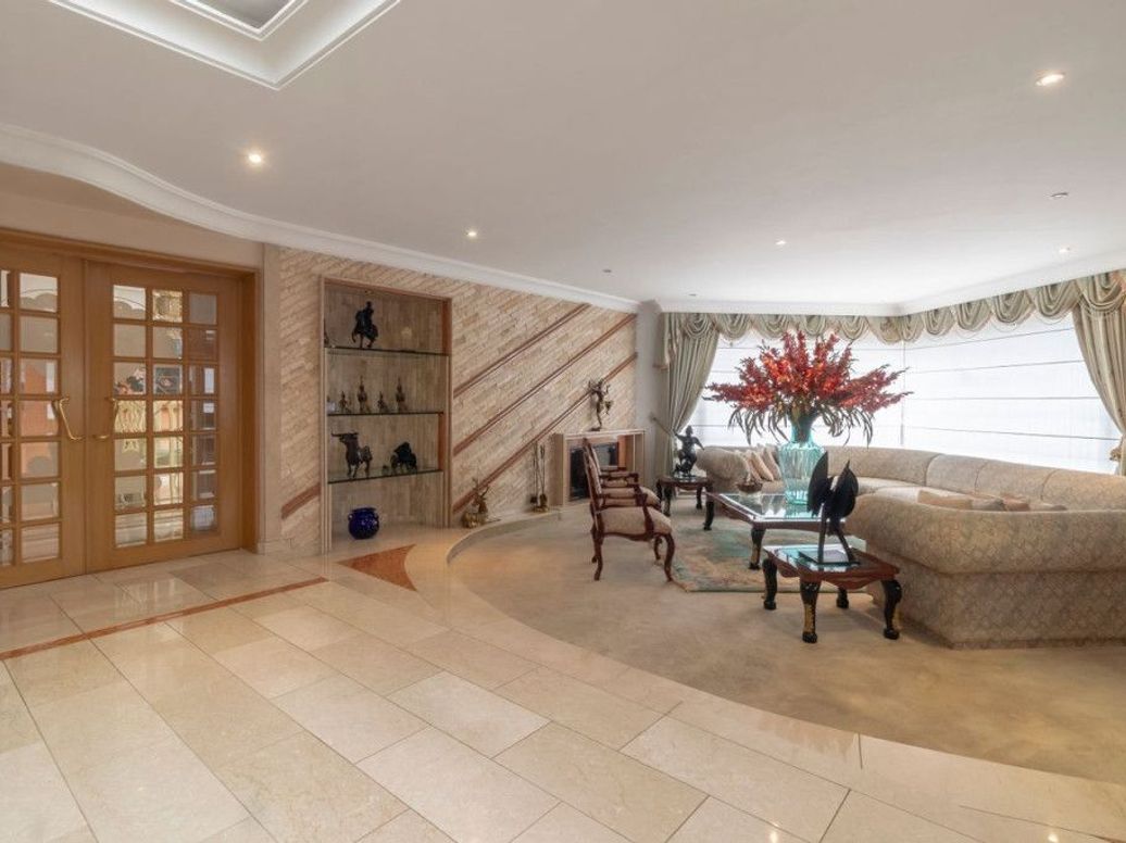 Apartamento de 4 alcobas en venta en La Carolina, Bogotá, 430 m² · foto 3 de 20