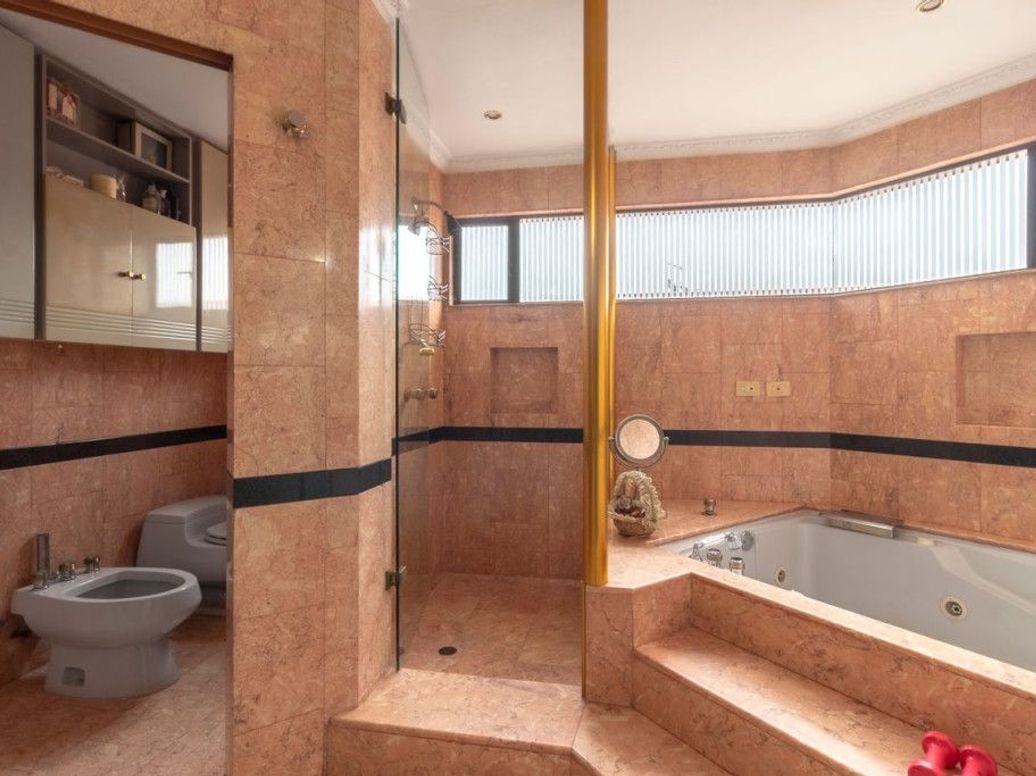Apartamento de 4 alcobas en venta en La Carolina, Bogotá, 430 m² · foto 19 de 20