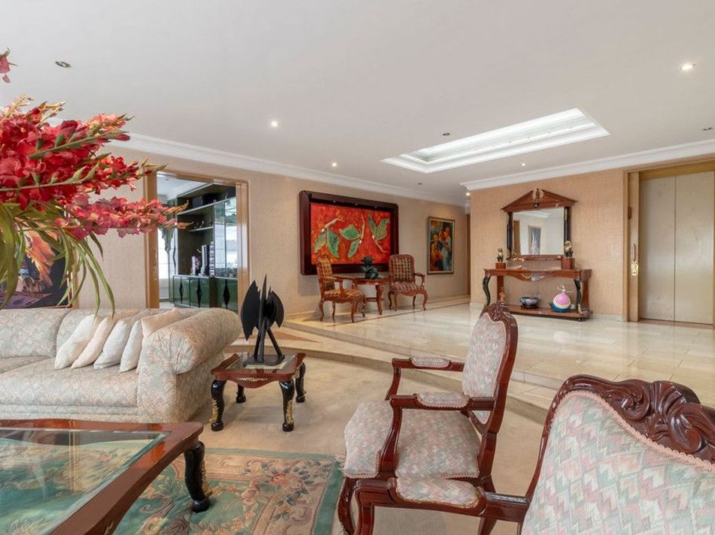 Apartamento de 4 alcobas en venta en La Carolina, Bogotá, 430 m² · foto 4 de 20