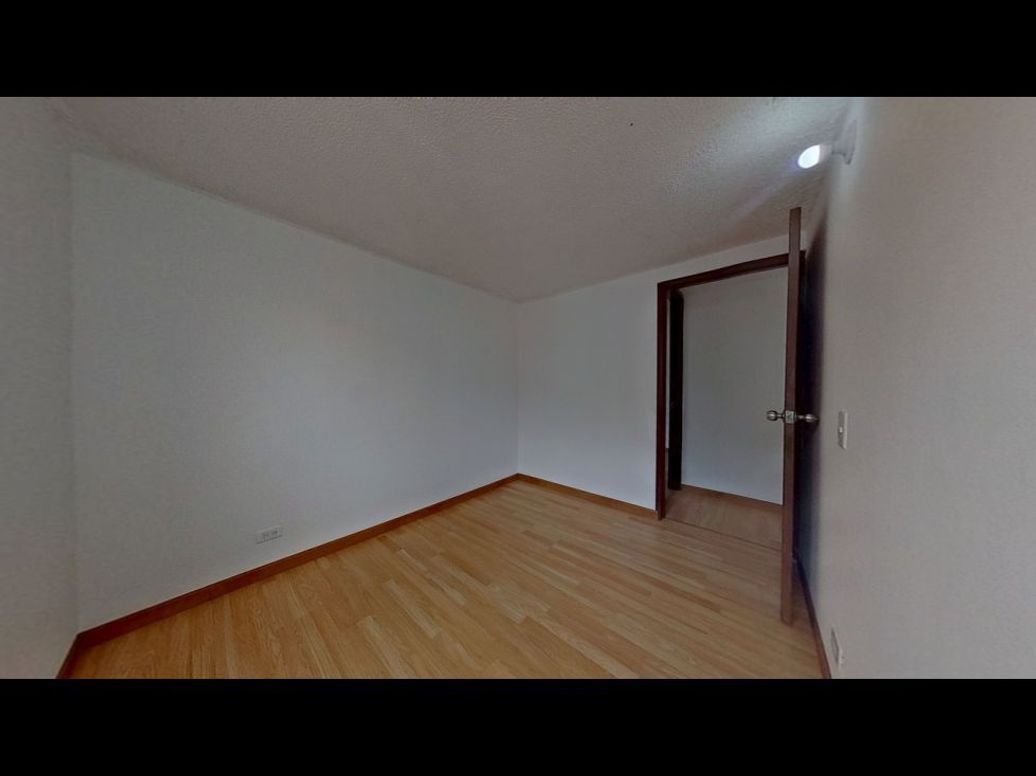 Apartamento de 3 alcobas en venta en Tibabuyes, Bogotá, 55 m² · foto 12 de 19