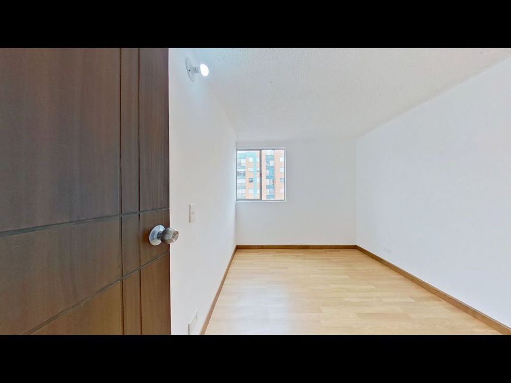 Apartamento de 3 alcobas en venta en Tibabuyes, Bogotá, 55 m² · foto 14 de 19