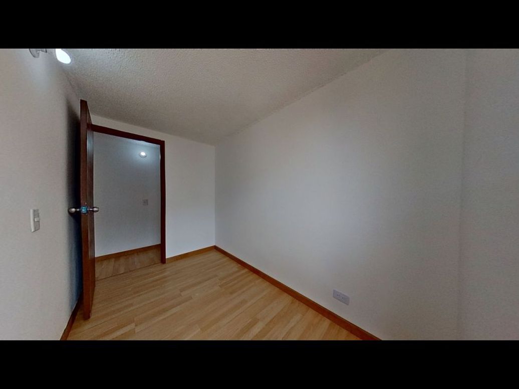 Apartamento de 3 alcobas en venta en Tibabuyes, Bogotá, 55 m² · foto 16 de 19