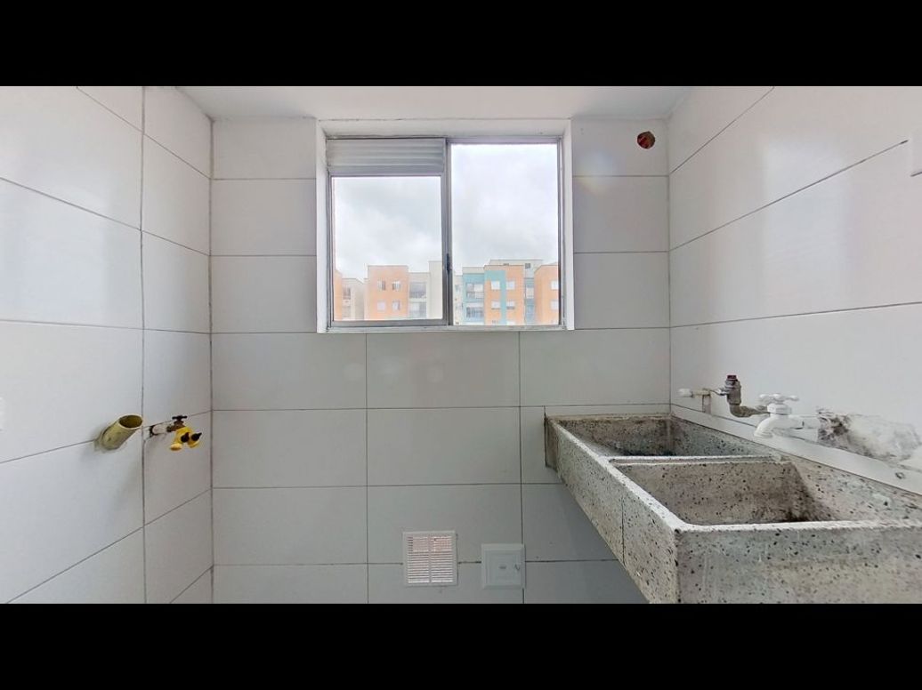 Apartamento de 3 alcobas en venta en Tibabuyes, Bogotá, 55 m² · foto 4 de 19