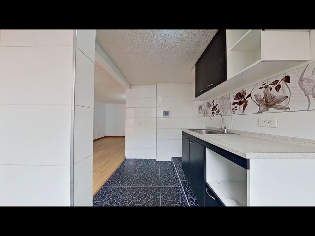 Apartamento de 3 alcobas en venta en Tibabuyes, Bogotá, 55 m² · foto 2 de 19