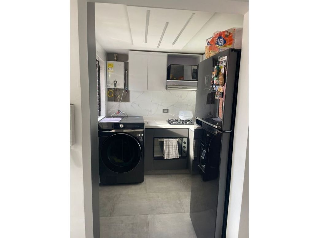 Apartamento de 2 alcobas en venta en Ciudadela Colsubsidio, Bogotá, 50 m² · foto 2 de 20