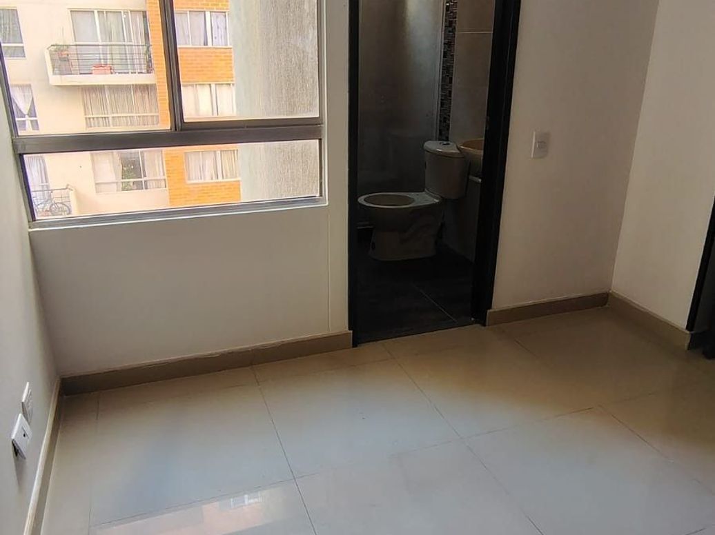 Apartamento de 3 alcobas en venta en Parque Central Tintal I Y Ii, Bogotá, 53 m² · foto 7 de 13