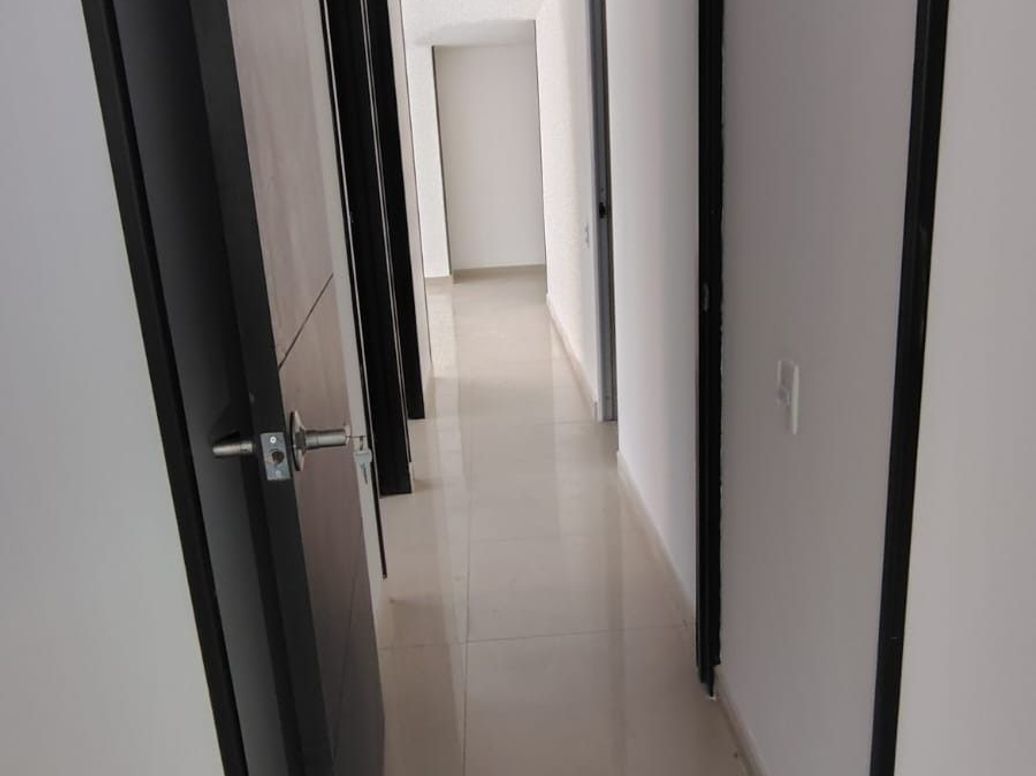 Apartamento de 3 alcobas en venta en Parque Central Tintal I Y Ii, Bogotá, 53 m² · foto 5 de 13