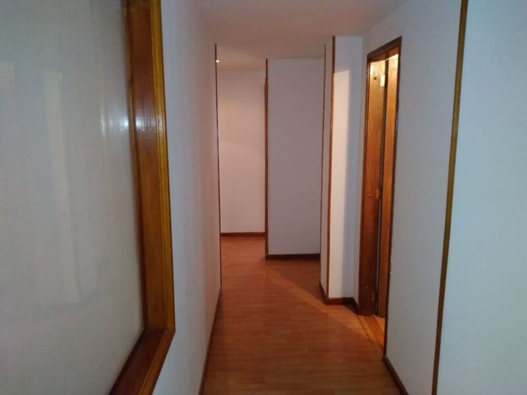 Apartamento de 3 alcobas en venta en Acacias Usaquen, Bogotá, 120 m² · foto 3 de 6
