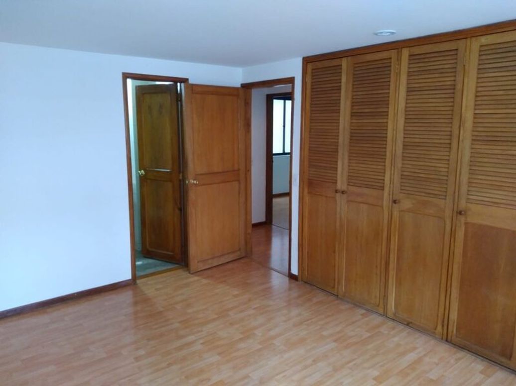 Apartamento de 3 alcobas en venta en Acacias Usaquen, Bogotá, 120 m² · foto 5 de 6