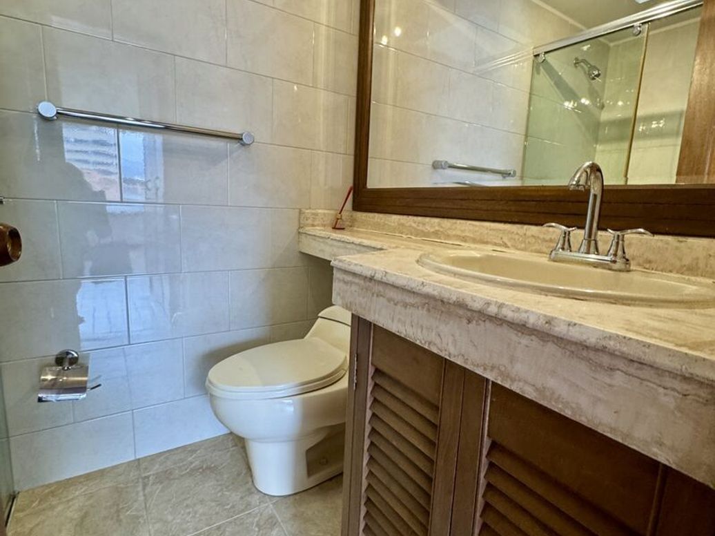 Apartamento de 3 alcobas en venta en Chico Norte Et. Ii, Bogotá, 114 m² · foto 7 de 18