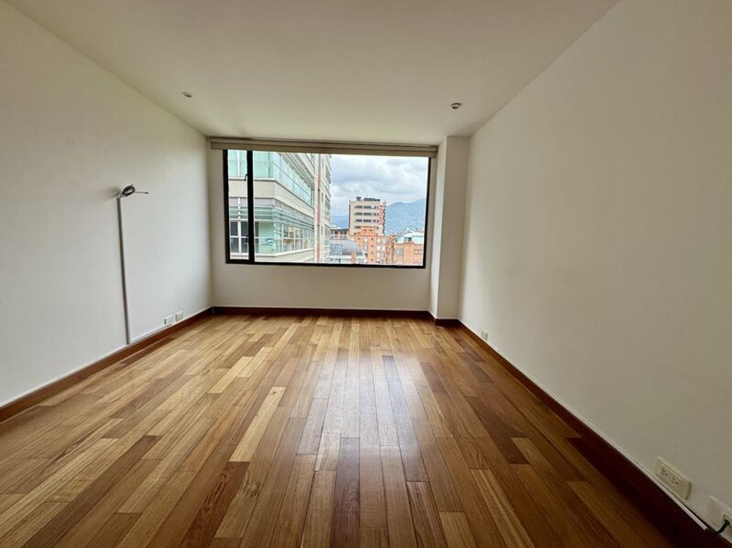 Apartamento de 3 alcobas en venta en Chico Norte Et. Ii, Bogotá, 114 m² · foto 4 de 18