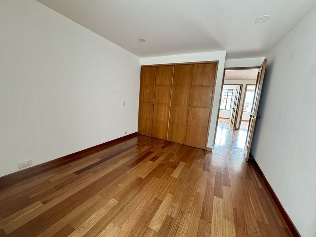Apartamento de 3 alcobas en venta en Chico Norte Et. Ii, Bogotá, 114 m² · foto 16 de 18