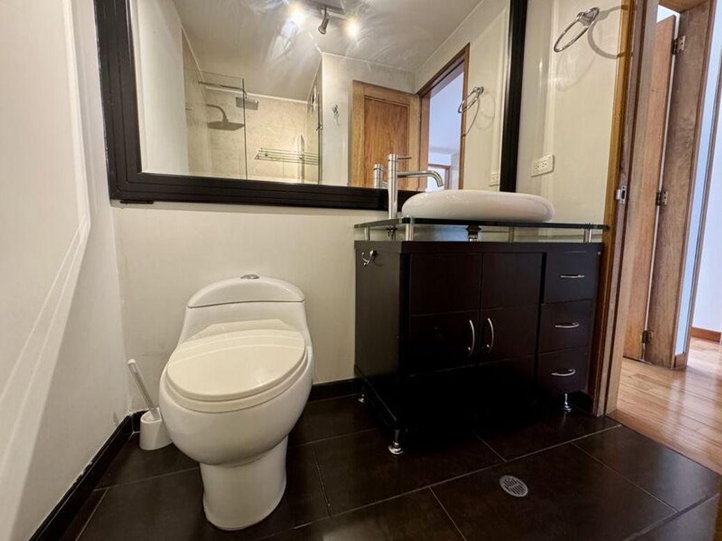 Apartamento de 3 alcobas en venta en Chico Norte Et. Ii, Bogotá, 114 m² · foto 10 de 18