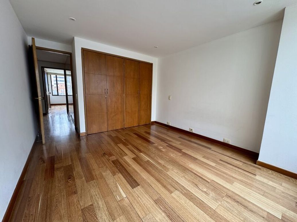 Apartamento de 3 alcobas en venta en Chico Norte Et. Ii, Bogotá, 114 m² · foto 14 de 18