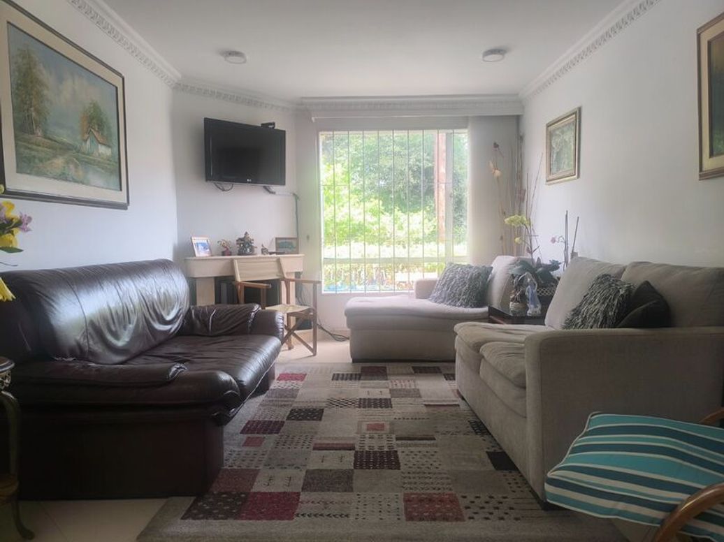 Casa de 4 alcobas en venta en Cedro Salazar, Bogotá, 112 m² · foto 8 de 20