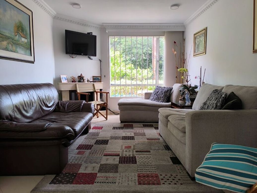 Casa de 4 alcobas en venta en Cedro Salazar, Bogotá, 112 m² · foto 3 de 20