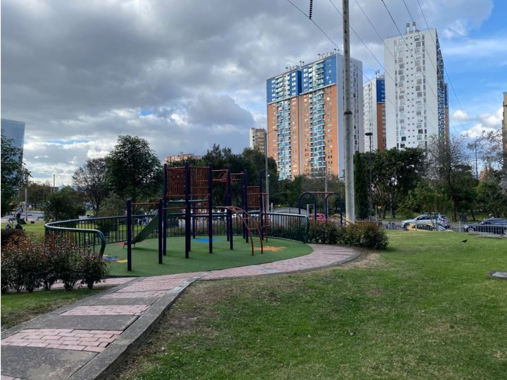 Apartamento de 3 alcobas en venta en Pontevedra, Bogotá, 105 m² · foto 13 de 13