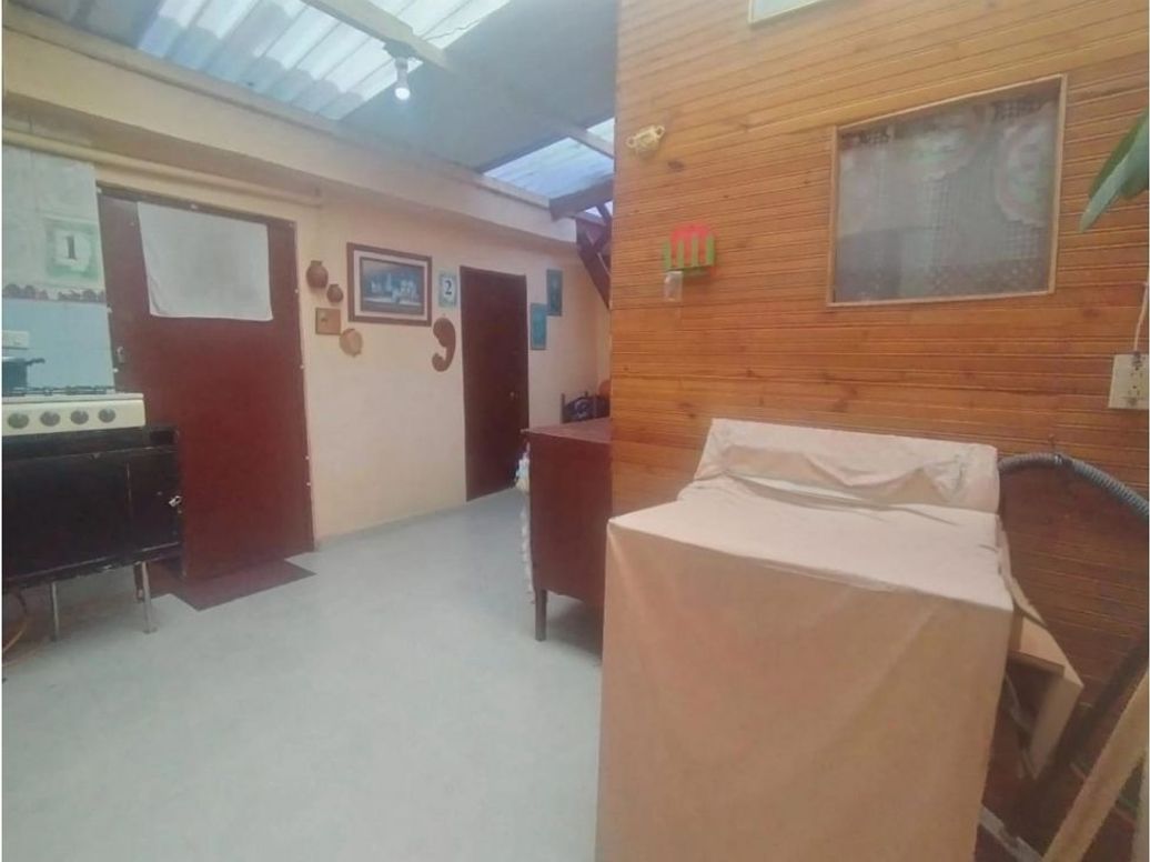 Casa de 8 alcobas en venta en Restrepo, Bogotá, 127 m² · foto 8 de 16