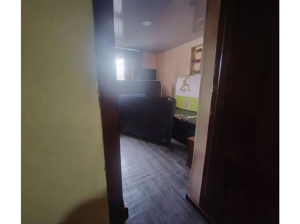 Casa de 8 alcobas en venta en Restrepo, Bogotá, 127 m² · foto 3 de 16