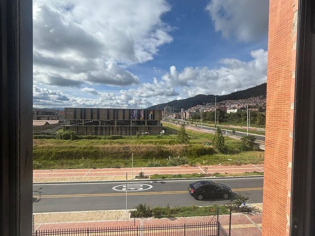 Apartamento de 2 alcobas en venta en El Redil, Bogotá, 38 m² · foto 7 de 8