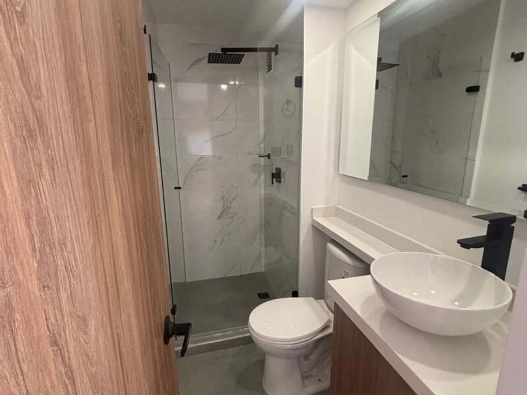 Apartamento de 2 alcobas en venta en El Redil, Bogotá, 38 m² · foto 3 de 8