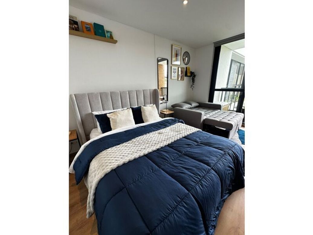 Apartaestudio en venta en Chico Norte Et. Iii, Bogotá, 33 m² · foto 6 de 19