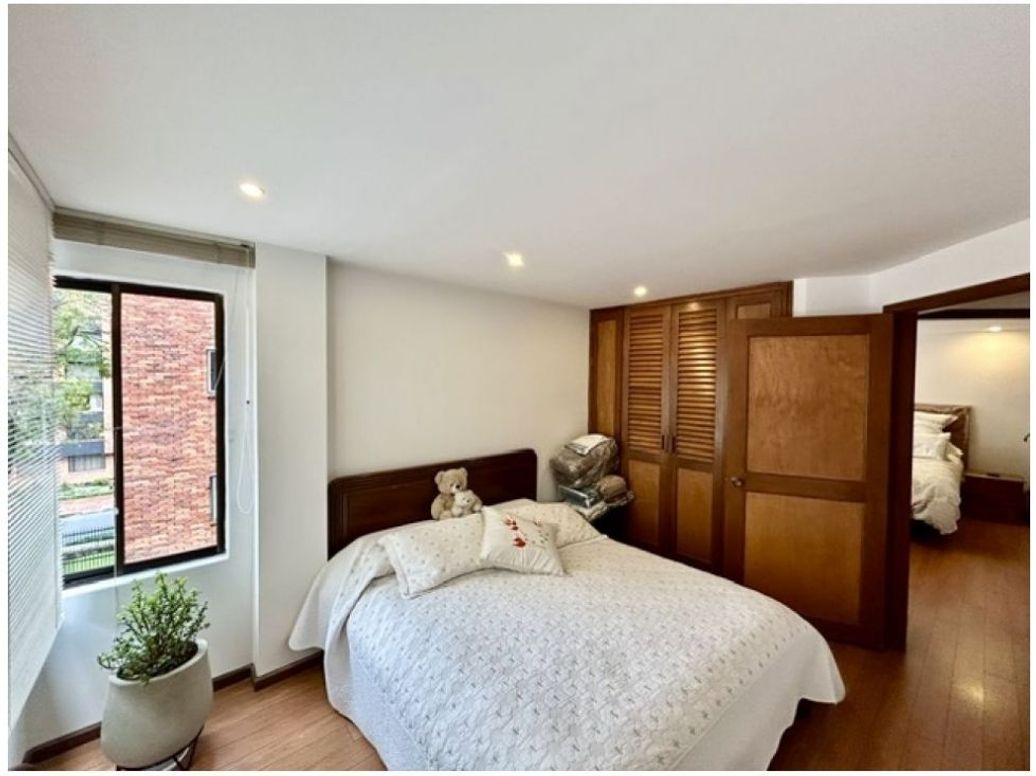 Apartamento de 3 alcobas en venta en Chico, Bogotá, 120 m² · foto 18 de 20