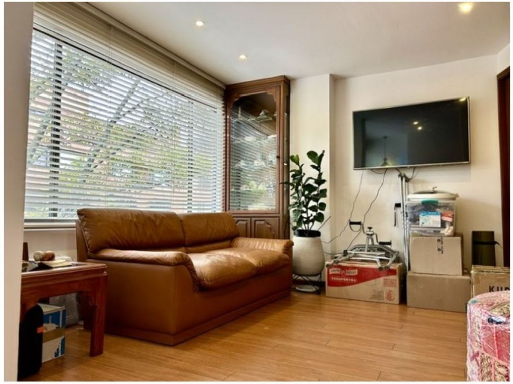 Apartamento de 3 alcobas en venta en Chico, Bogotá, 120 m² · foto 3 de 20