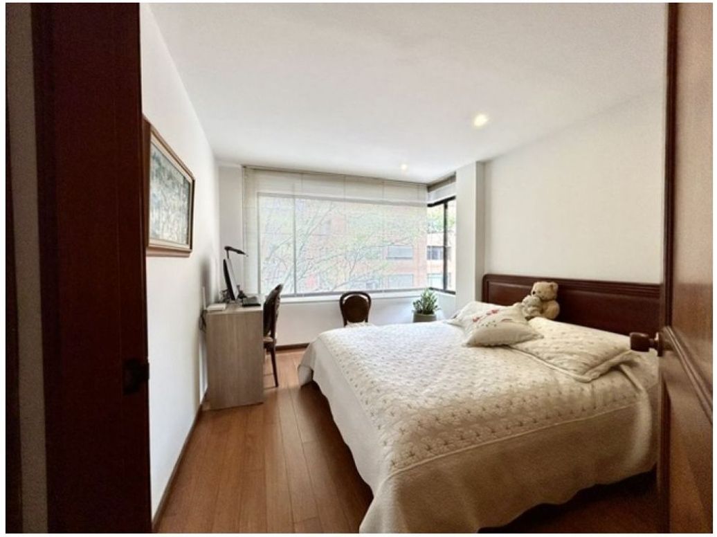 Apartamento de 3 alcobas en venta en Chico, Bogotá, 120 m² · foto 19 de 20