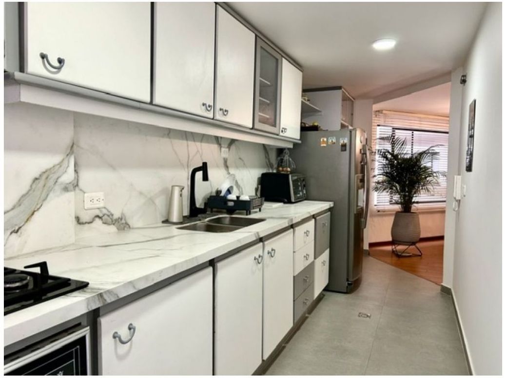 Apartamento de 3 alcobas en venta en Chico, Bogotá, 120 m² · foto 10 de 20