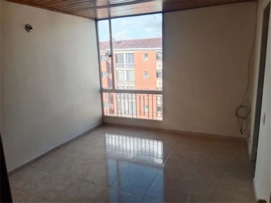 Apartamento de 3 alcobas en venta en Santa Catalina, Bogotá, 75 m² · foto 4 de 4