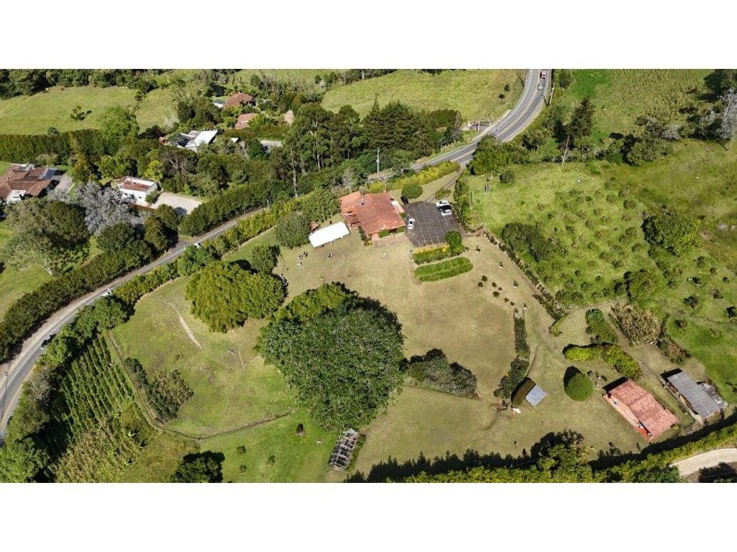 Casa en Arriendo Llanogrande - Rionegro en Rionegro