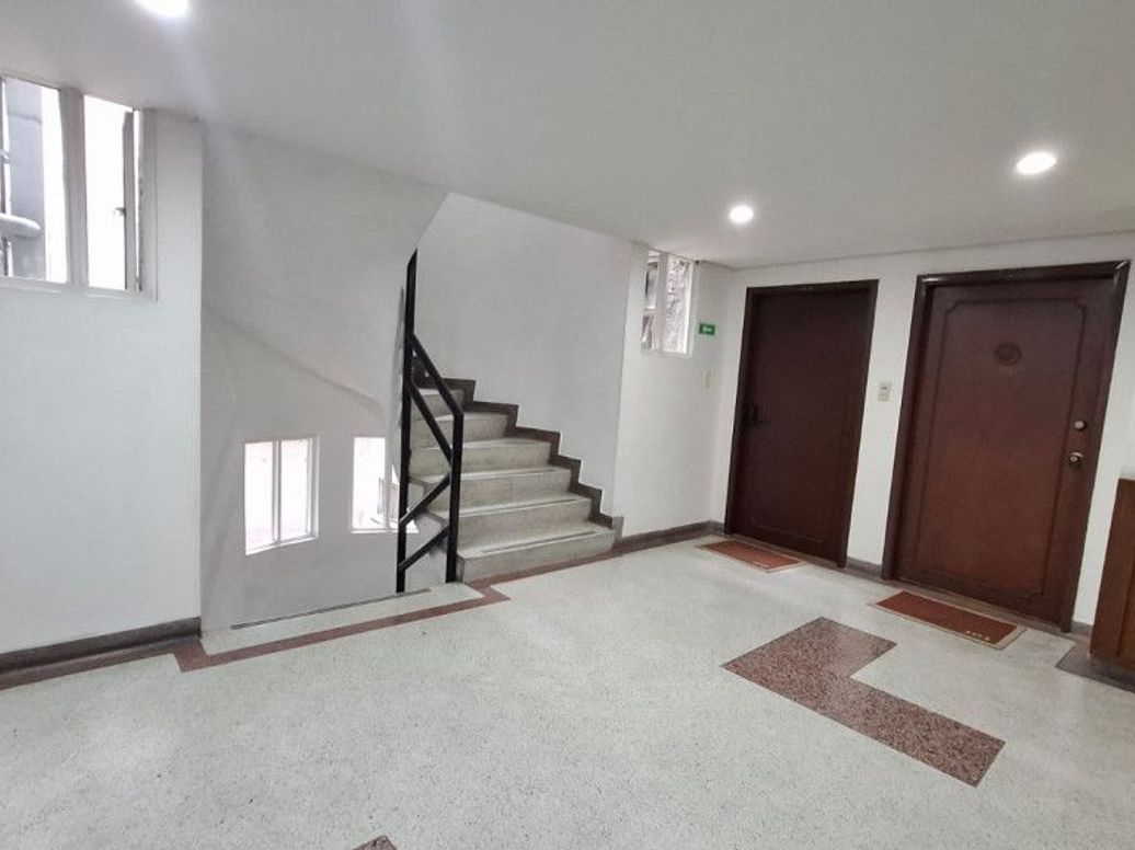 Apartamento de 2 alcobas en venta en Chico Norte Et. Ii, Bogotá, 95 m² · foto 4 de 19