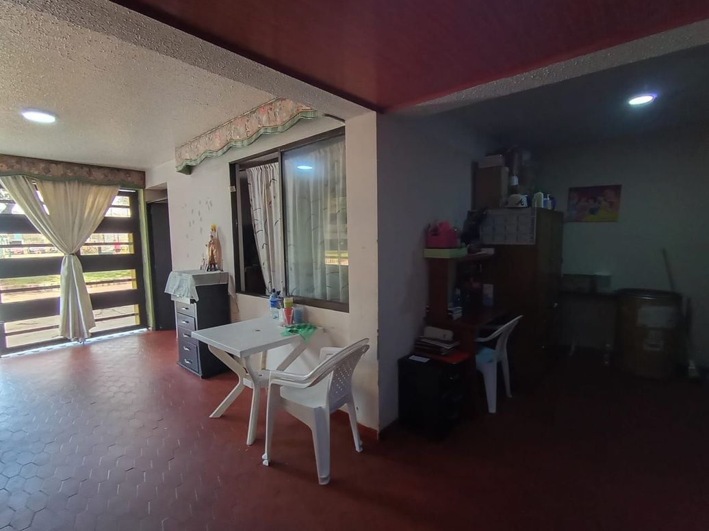 Casa de 6 alcobas en venta en Boita Et. I, Bogotá, 230 m² · foto 3 de 20