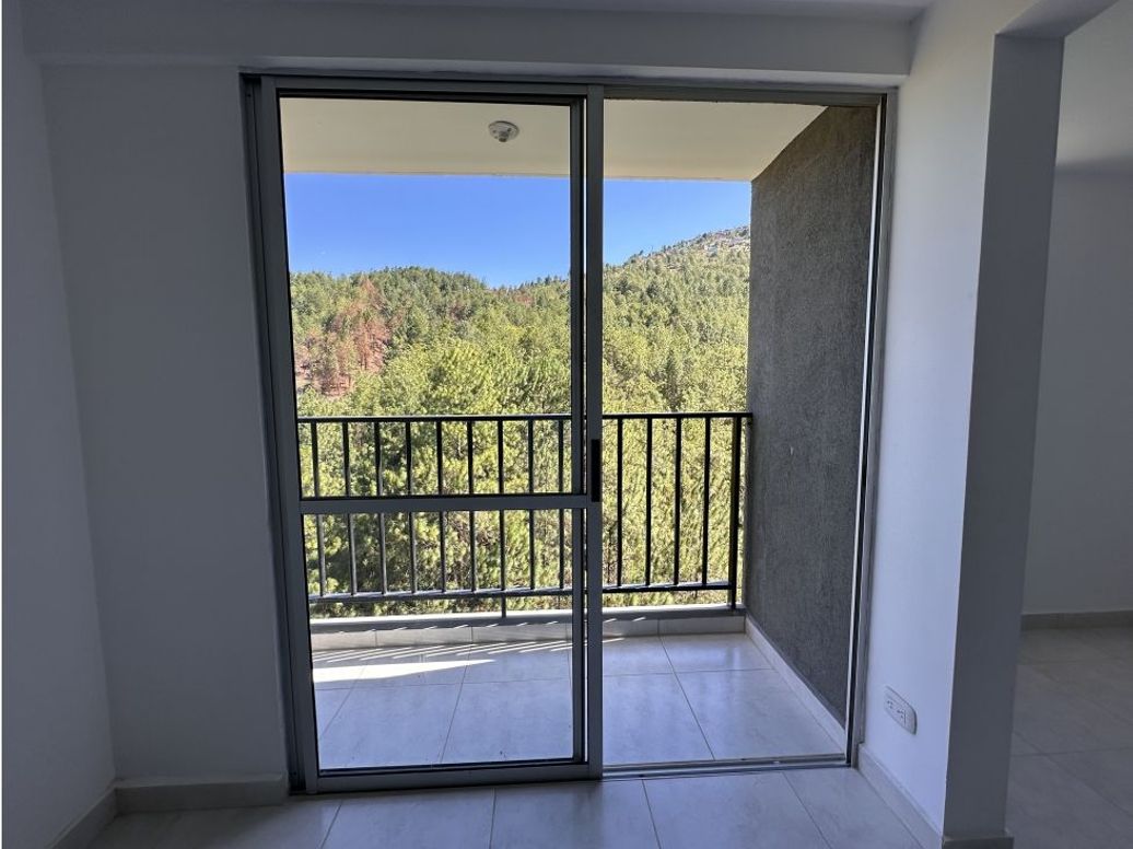 Alquilo Apartamento Urbanización Montiara, Serramonte, Bello en Serramonte